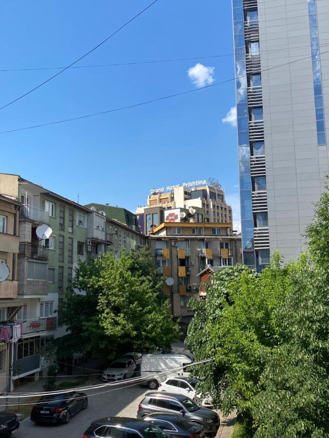 Hotspot Apartments - City Center Priştine Dış mekan fotoğraf
