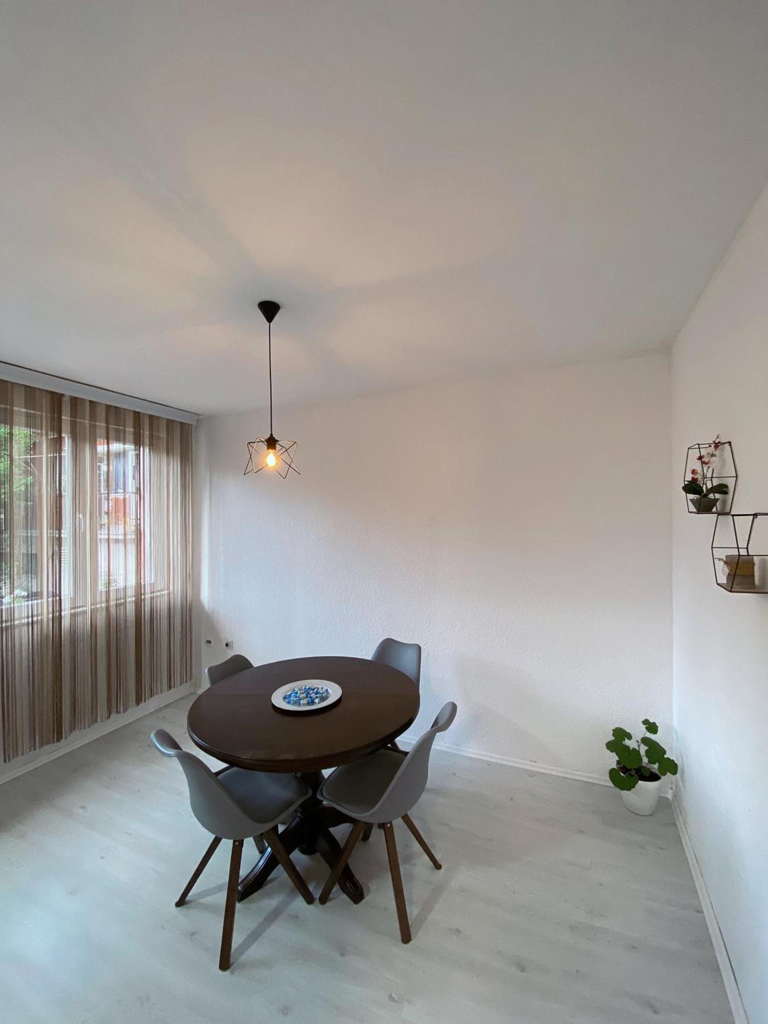 Hotspot Apartments - City Center Priştine Dış mekan fotoğraf