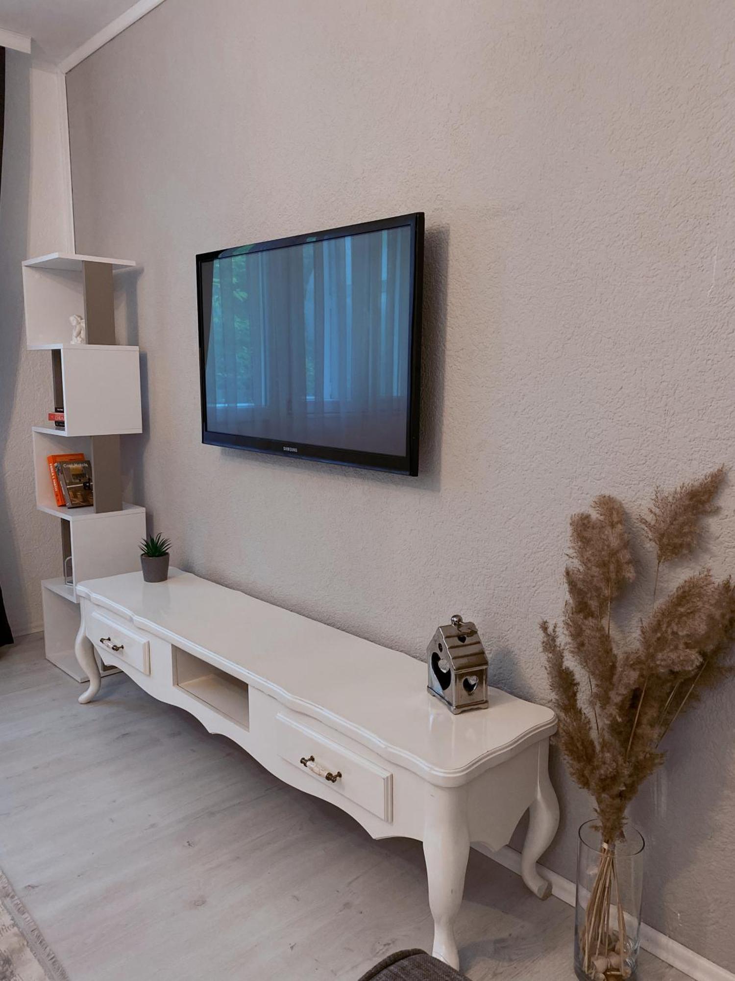 Hotspot Apartments - City Center Priştine Dış mekan fotoğraf